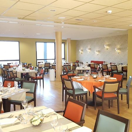 ריימס Residence Seniors Domitys Les Hautes Feuilles מראה חיצוני תמונה