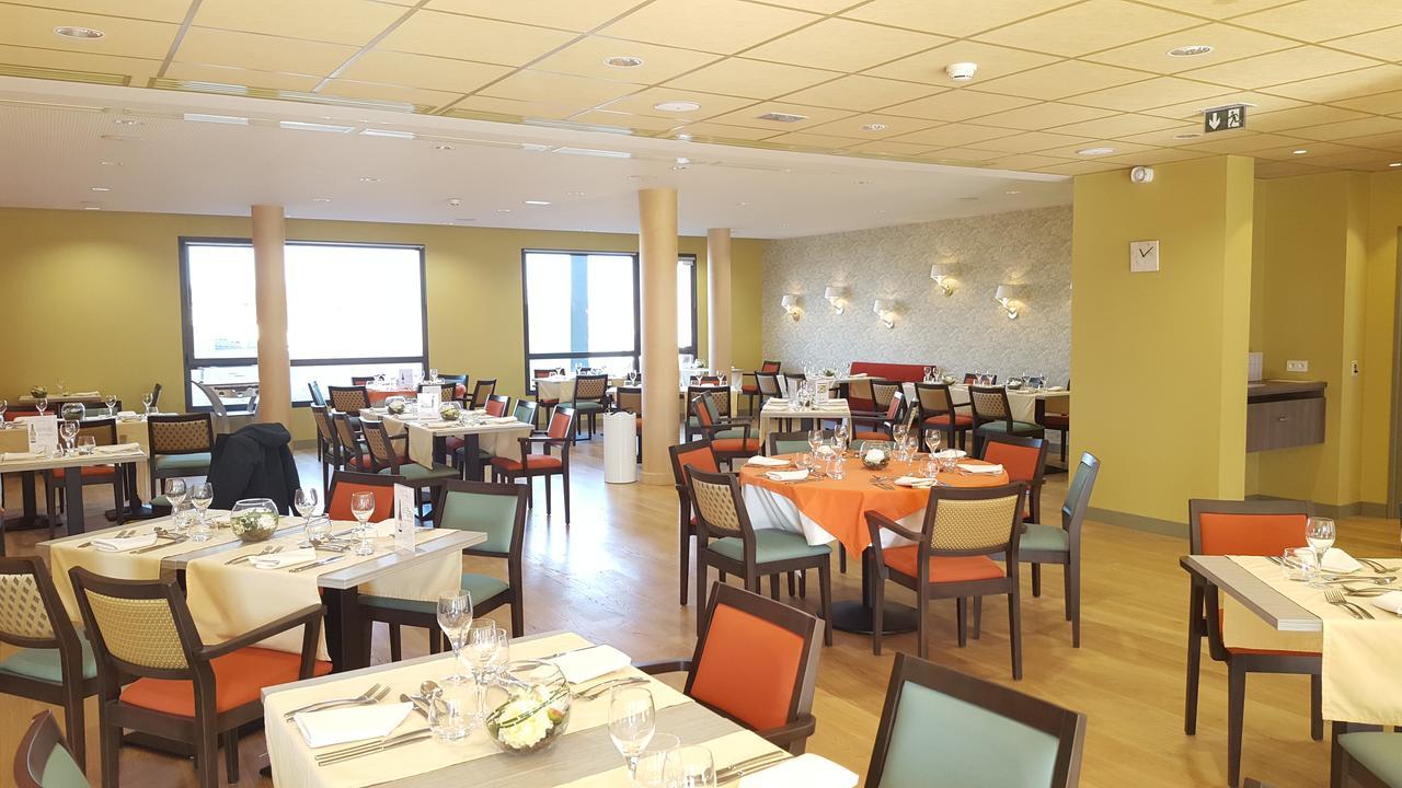 ריימס Residence Seniors Domitys Les Hautes Feuilles מראה חיצוני תמונה